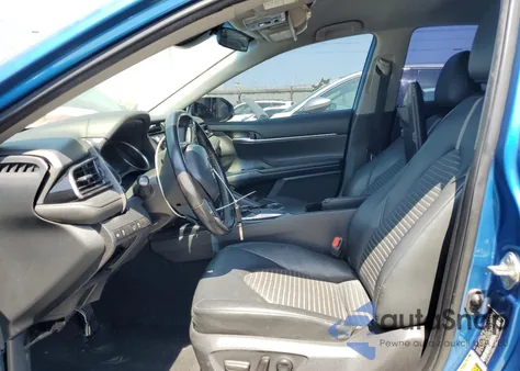 2019 Toyota Camry L из США, поврежденный, VIN 4T1B11HK2KU231975